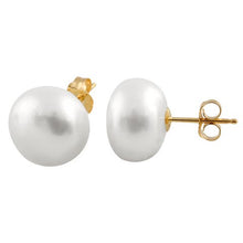 Load image into Gallery viewer, Moby Pearl Studs 10&quot; 14 K gold post
