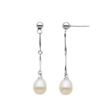 Load image into Gallery viewer, Sterling Silver Hanging earrings with Single Pearl
